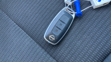 Nissan Qashqai 1.3 DiG-T MH Acenta Premium 5dr Petrol Hatchback